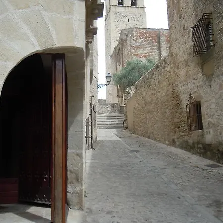 Hotel Palacio Chaves 3*