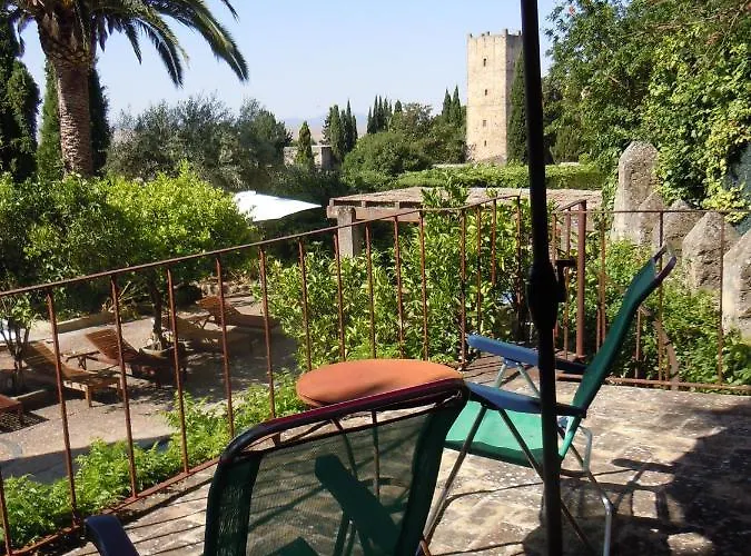 Hotel Palacio Chaves 3*