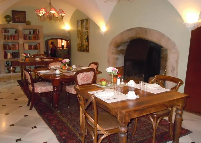 Palacio Chaves Trujillo